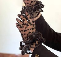 دستکش قلبی چین دار