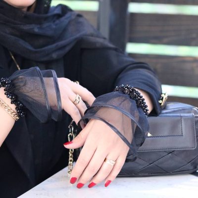 دستکش نیمه سنگ دوزی